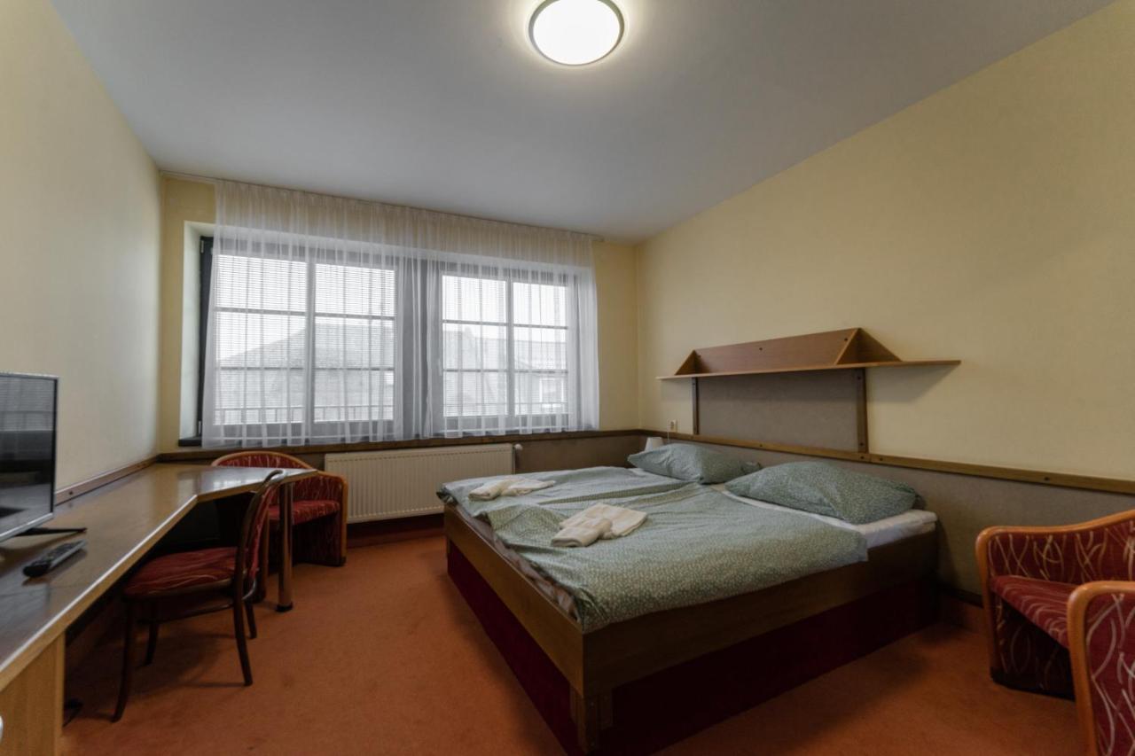 Hotel Amco Zábřeh エクステリア 写真